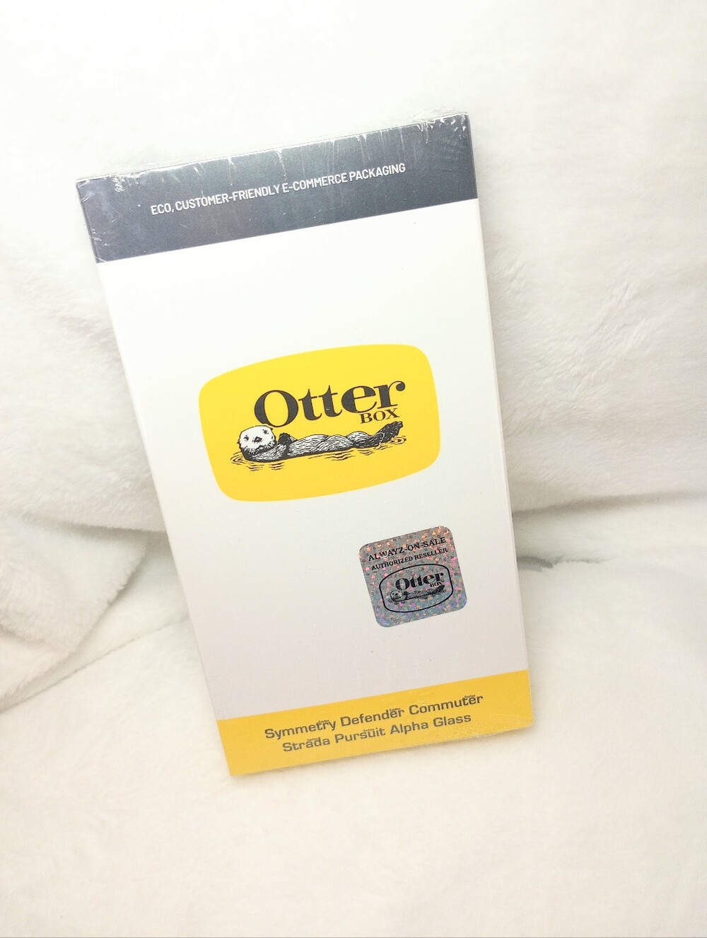 OtterBox Commuter Series Phone Case Slim And Tough iPhone 13 Only Black New NWT